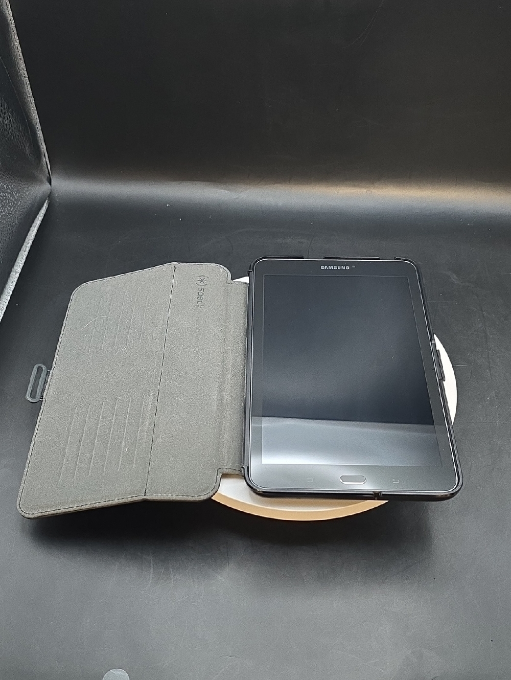 Samsung Galaxy Tab-E Black Tablet with Gray Folio Case